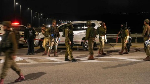 Two Israeli soldiers killed in occupied West Bank car ramming attack ...