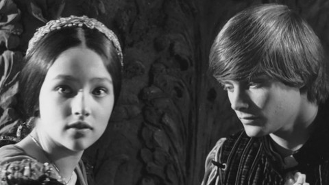 ‘Romeo & Juliet’ stars sue over 1968 film’s teen nude scene | Morning